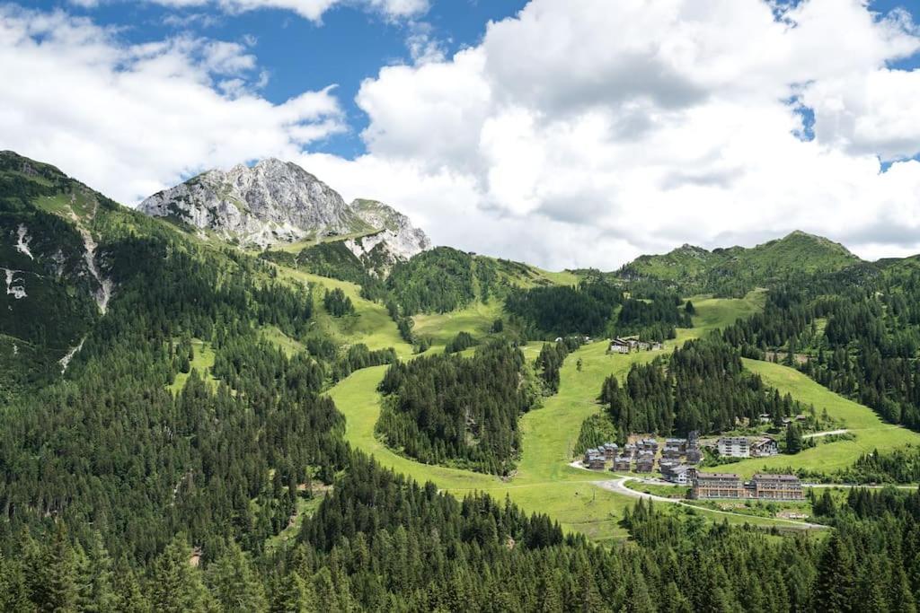 Gemuetliche Huette In Den Bergen Villa Sonnenalpe Nassfeld Eksteriør billede