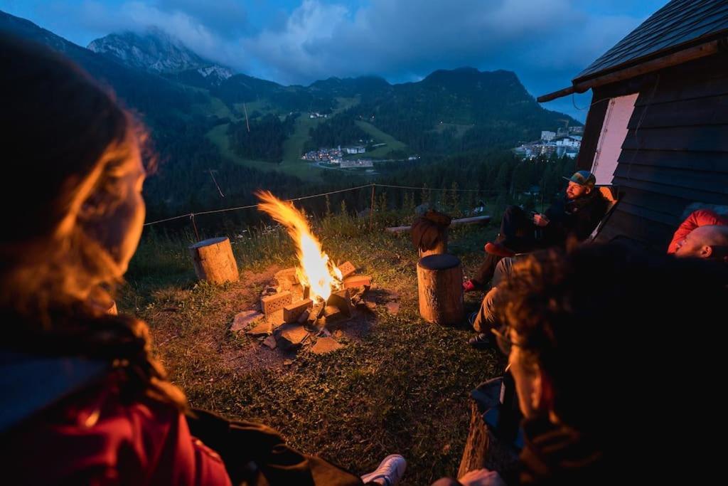 Gemuetliche Huette In Den Bergen Villa Sonnenalpe Nassfeld Eksteriør billede